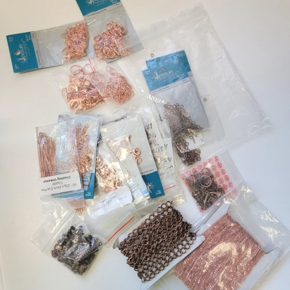 🎁 Mystery Box of Jewelry Supplies!!!! HUGE Collection!! Great Gift for Crafter! - Picture 3 of 9